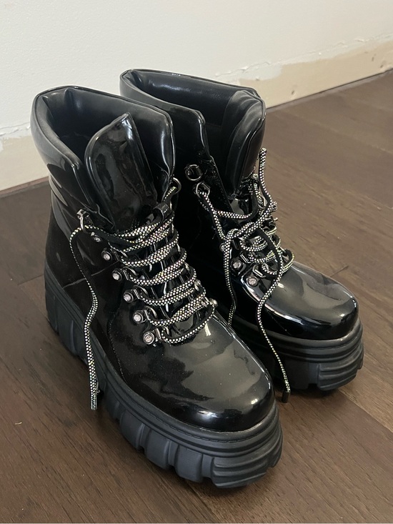 Azalea Wang Shoes - Azalea Wang Black Platform Rhinestone Lace-Up Boots